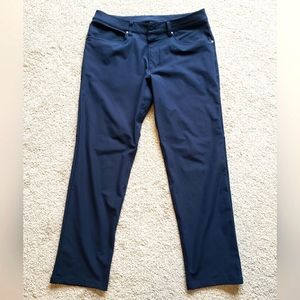 Lululemon ABC Pants - Classic Fit
